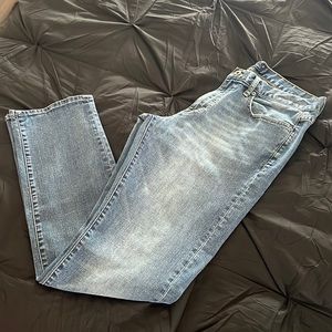 Lucky 410 Athletic fit jeans